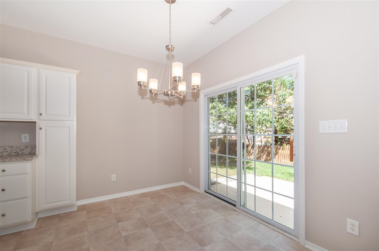 5525 Cahaba Way Raleigh, NC 27616 - Photo 7 of 30 Breakfast Area