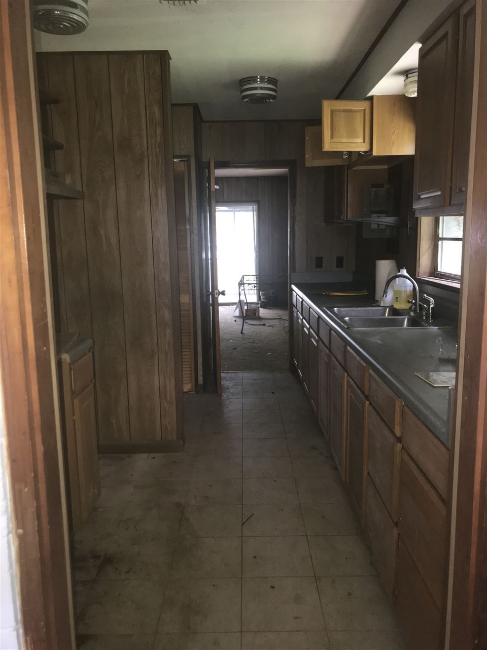 360 Mashes Sands Road Panacea, FL 32346 - Photo 9 of 16 Gallery Image 9