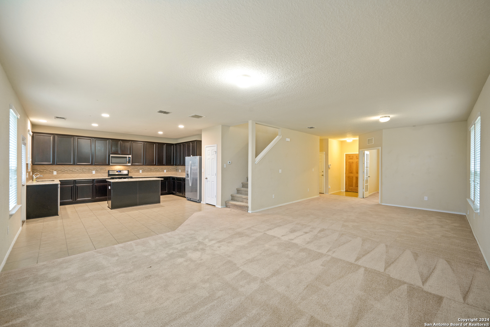 2415 Camberly View Converse, TX 78109 - Photo 12 of 30