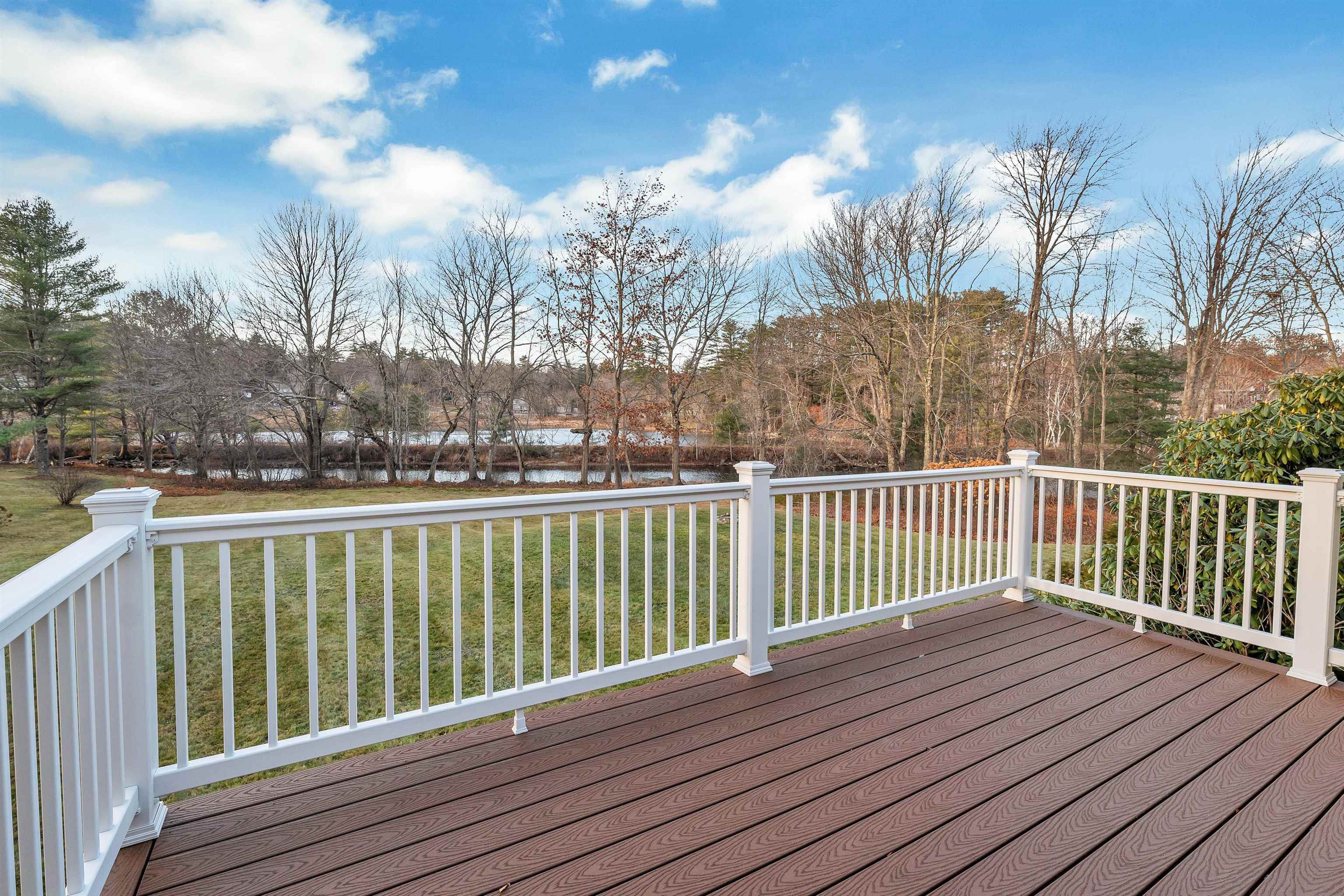 49 Whitten Neck Road Wolfeboro, NH 03894 - Photo 4 of 35 Gallery Image 4