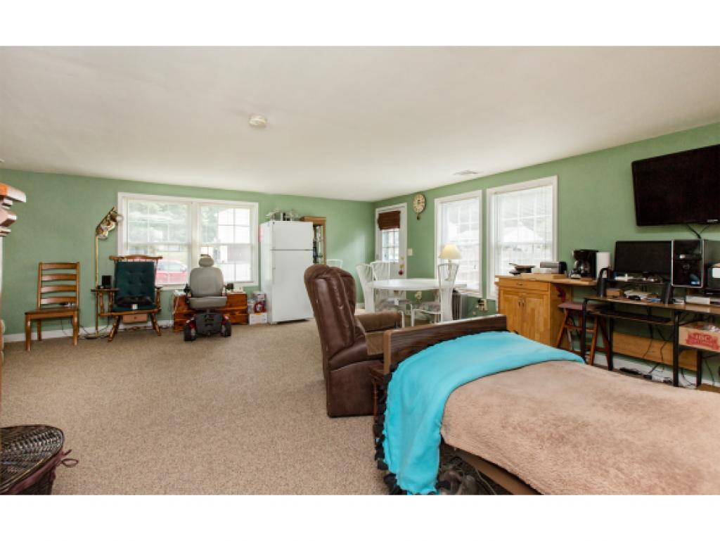 5 Santa Fe Road Nashua, NH 03062 - Photo 22 of 31