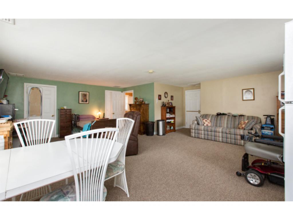 5 Santa Fe Road Nashua, NH 03062 - Photo 24 of 31