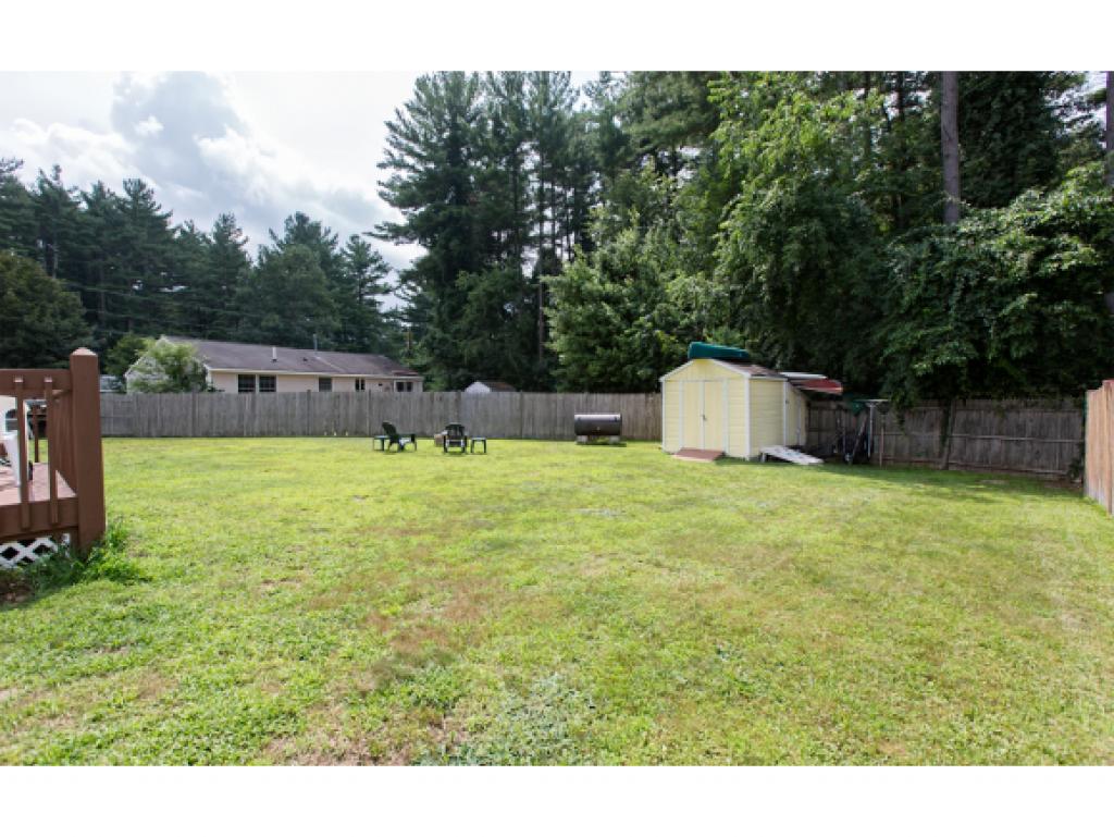 5 Santa Fe Road Nashua, NH 03062 - Photo 28 of 31