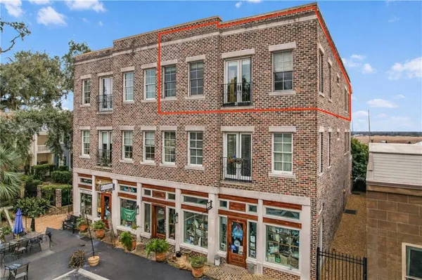 $519,000 | 107 Broad Street, Unit D, Darien, GA 31305