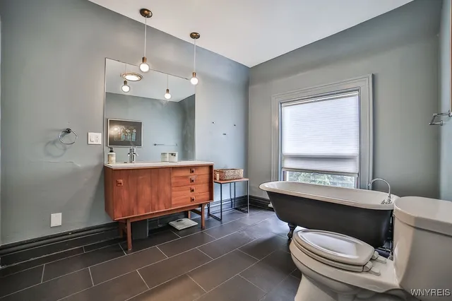 $3,000 | 298 Jersey Street, Buffalo, NY 14201