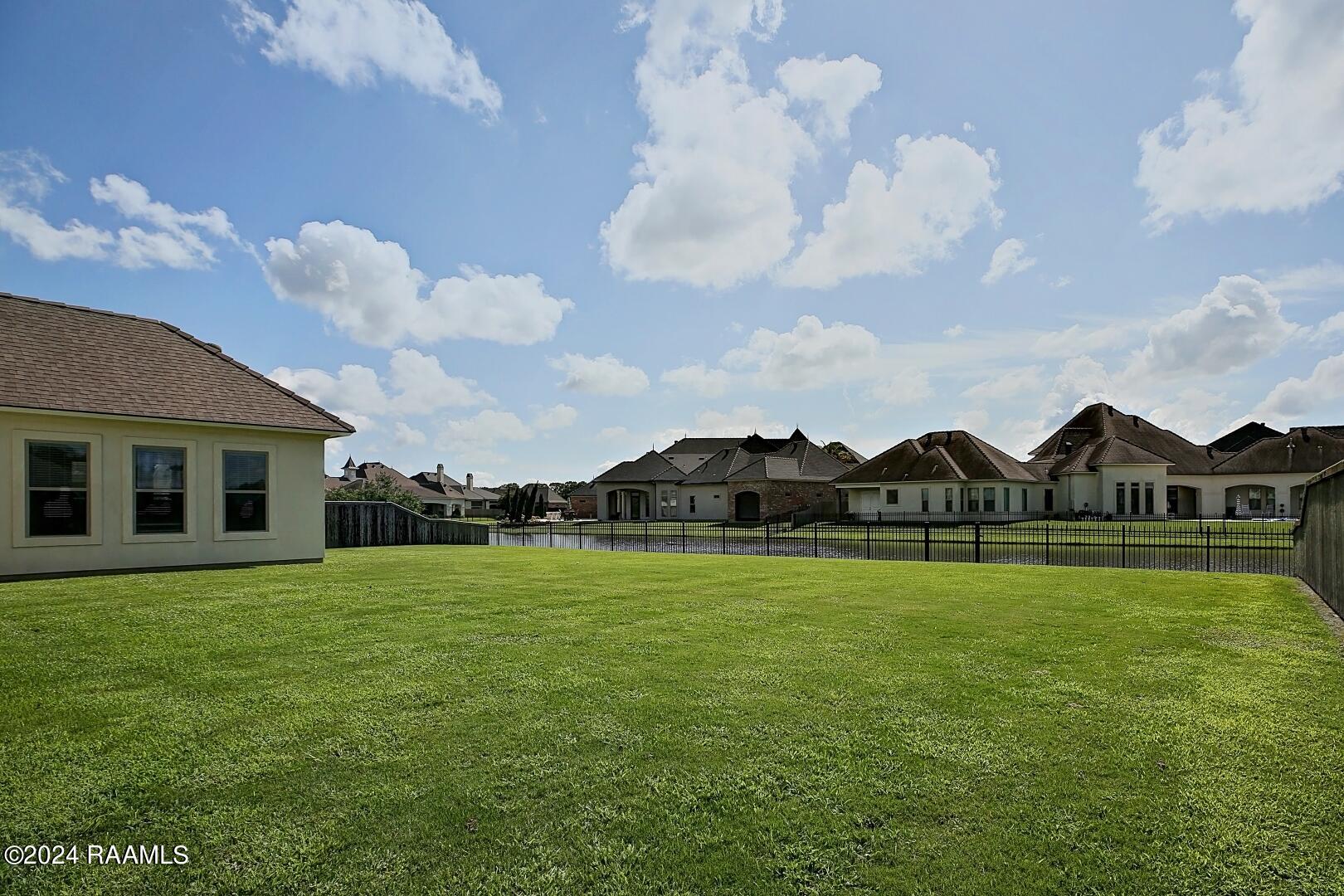 204 Rue De La Rochelle Broussard, LA 70518 - Photo 28 of 36 Gallery Image 28