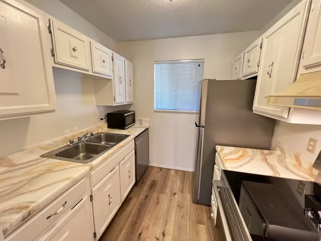 $209,000 | 3156 Lakeside Drive, Unit 305, Grand Junction, CO 81506