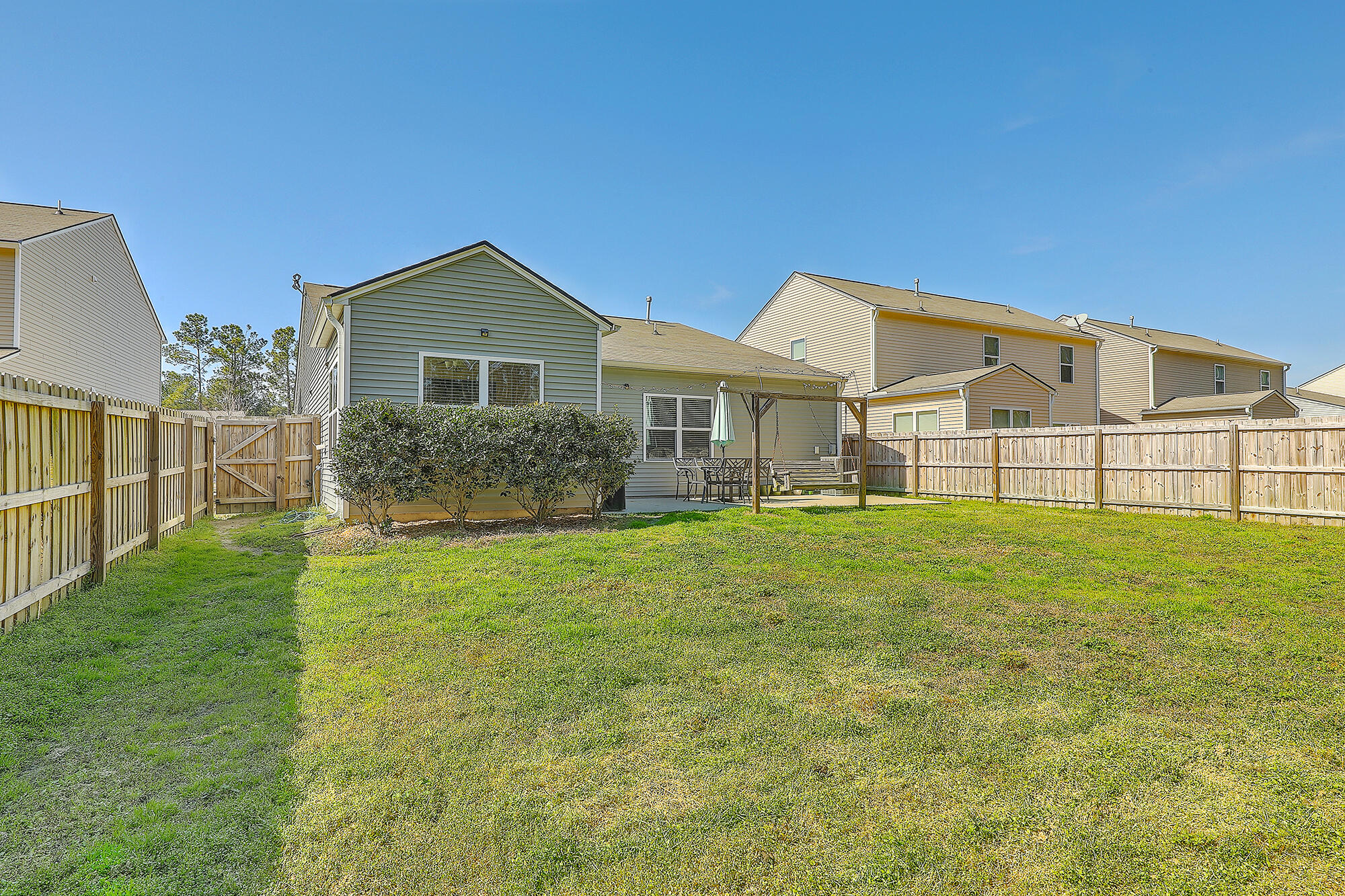 305 Decatur Drive Summerville, SC 29486 - Photo 28 of 30 1R3A9909_10_11_12_13_14_15 copy