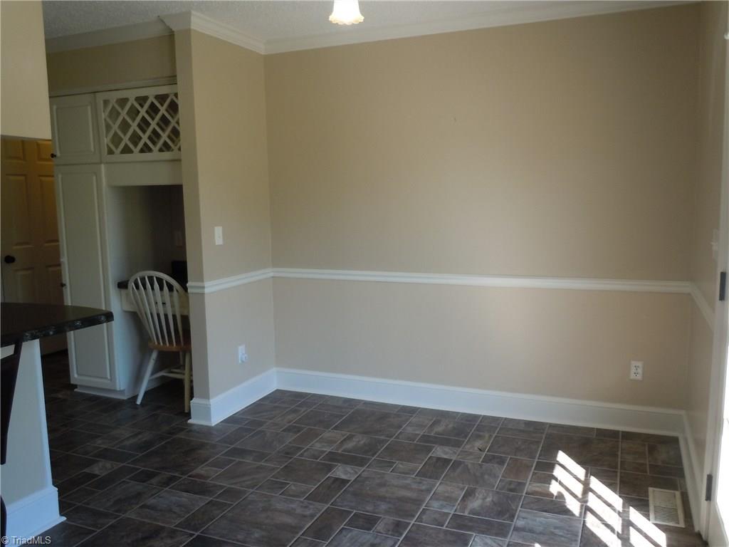 176 Pine Valley Road Mocksville, NC 27028 - Photo 11 of 25 Breakfast Room