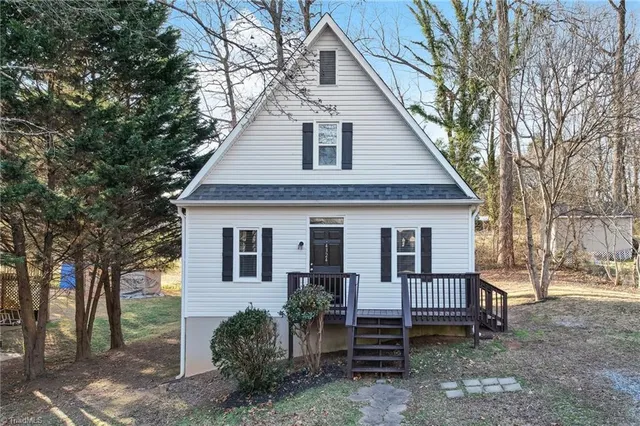 $229,900 | 4324 Walnut Hollow Drive, Winston-Salem, NC 27127