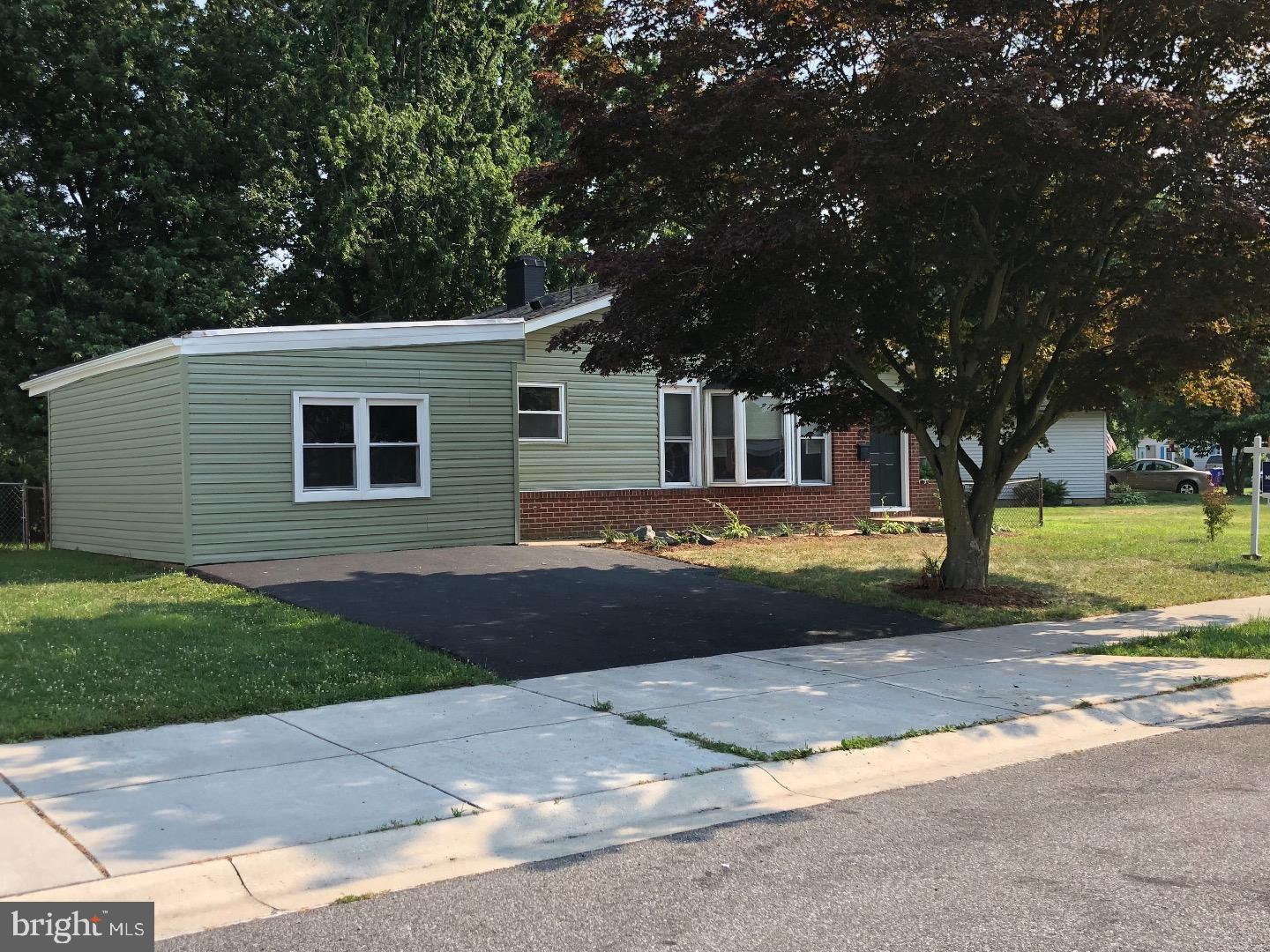 52 East Netherfield Road Wilmington, DE 19804 - Photo 2 of 14 Gallery Image 2