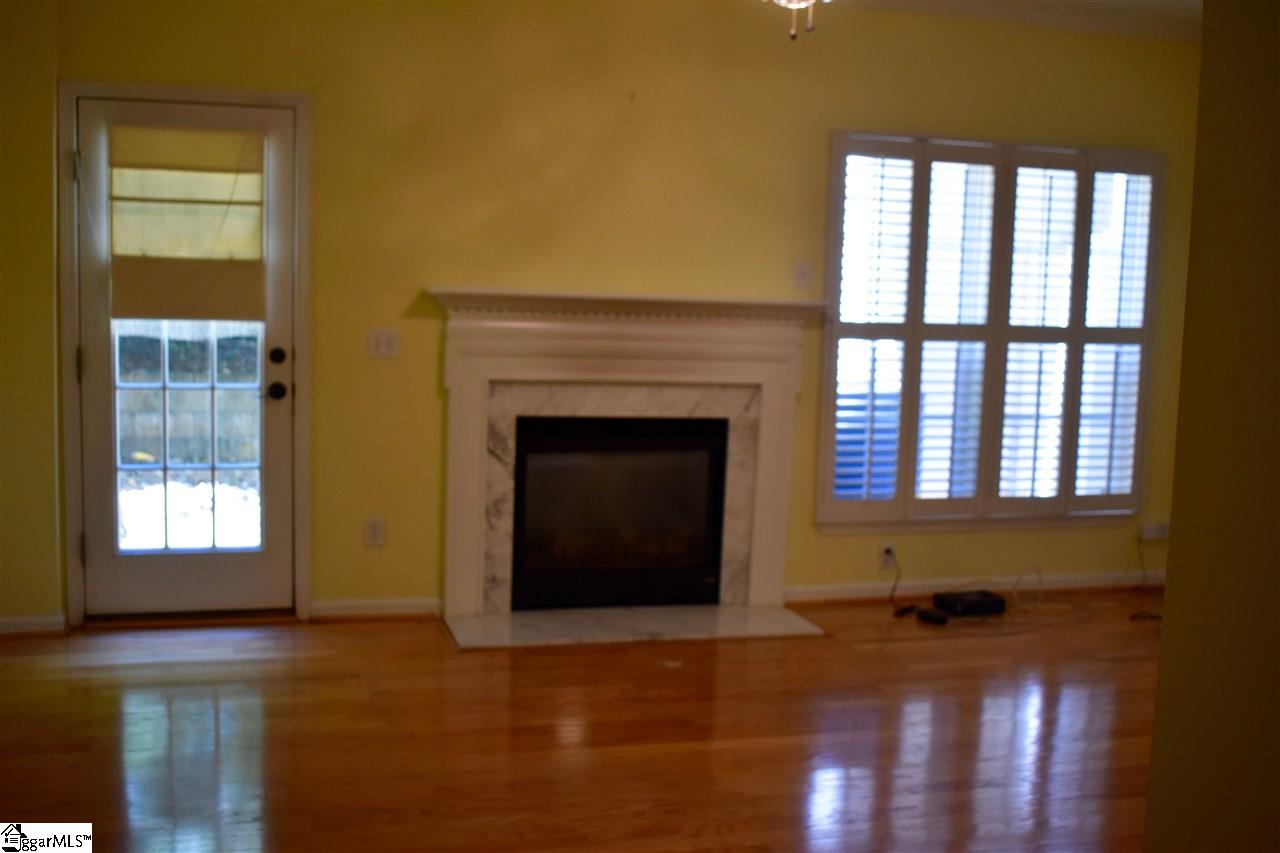 142 Spring Crossing Circle Greer, SC 29650 - Photo 9 of 25
