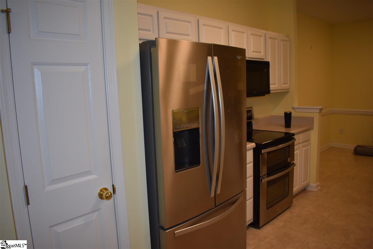 142 Spring Crossing Circle Greer, SC 29650 - Photo 10 of 25