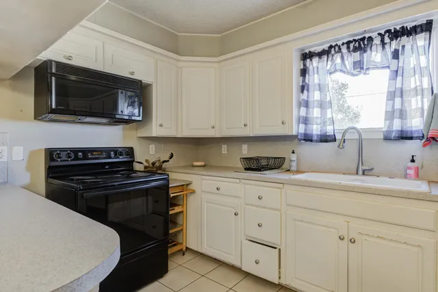 $339,000 | 3949 Quail Road, Ropesville, TX 79358