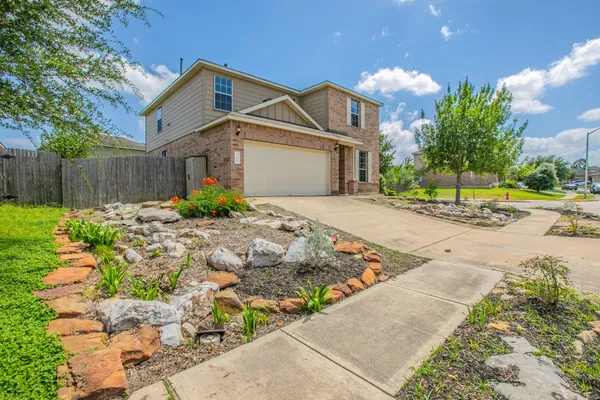$315,000 | 316 Pine Arbol, Buda, TX 78610