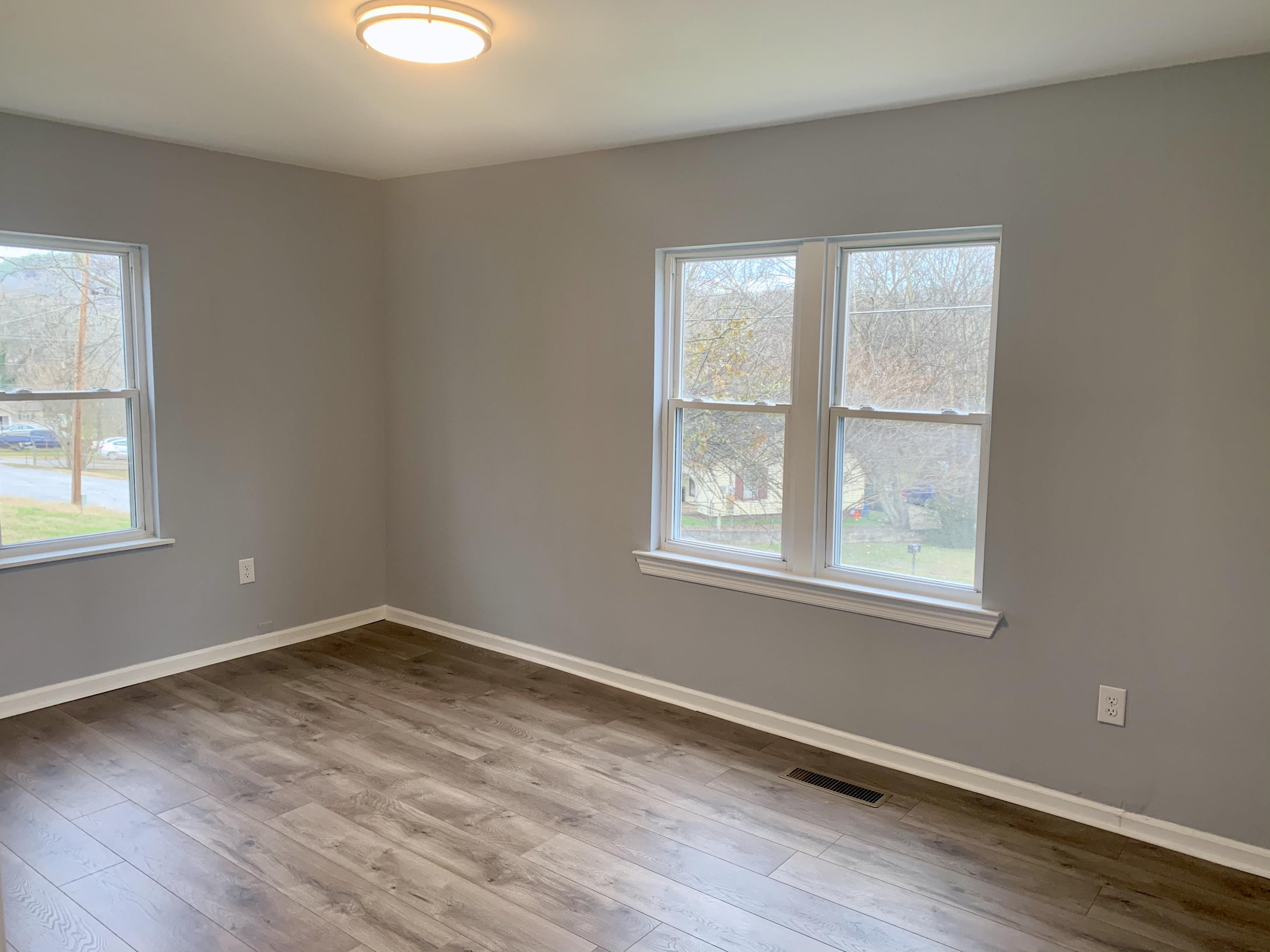 4021 Denham Road Chattanooga, TN 37406 - Photo 12 of 31 Bedroom 2