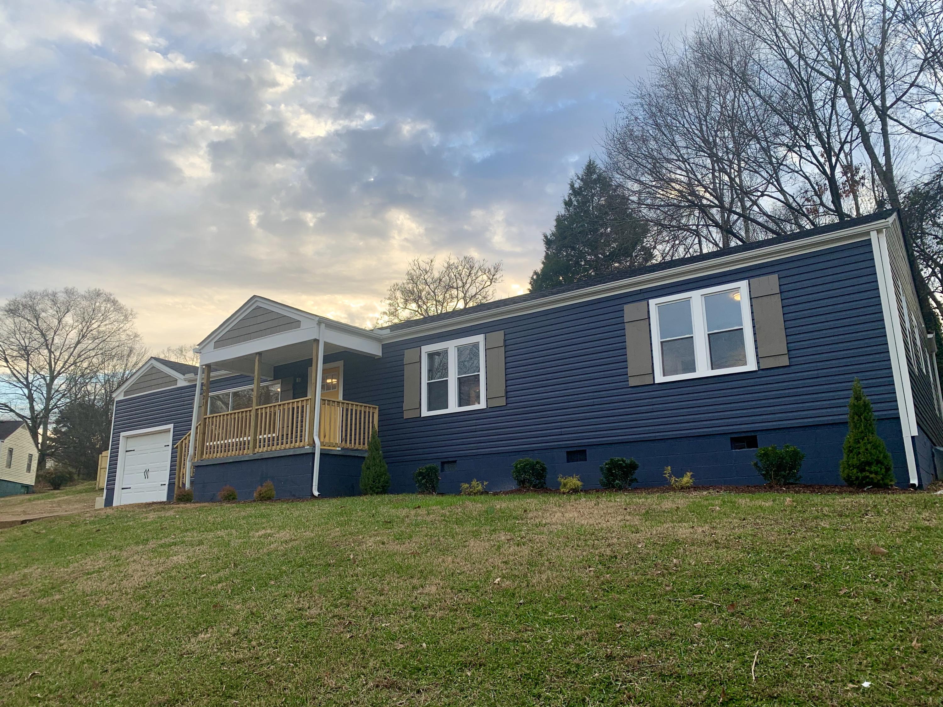 4021 Denham Road Chattanooga, TN 37406 - Photo 4 of 31 Side View
