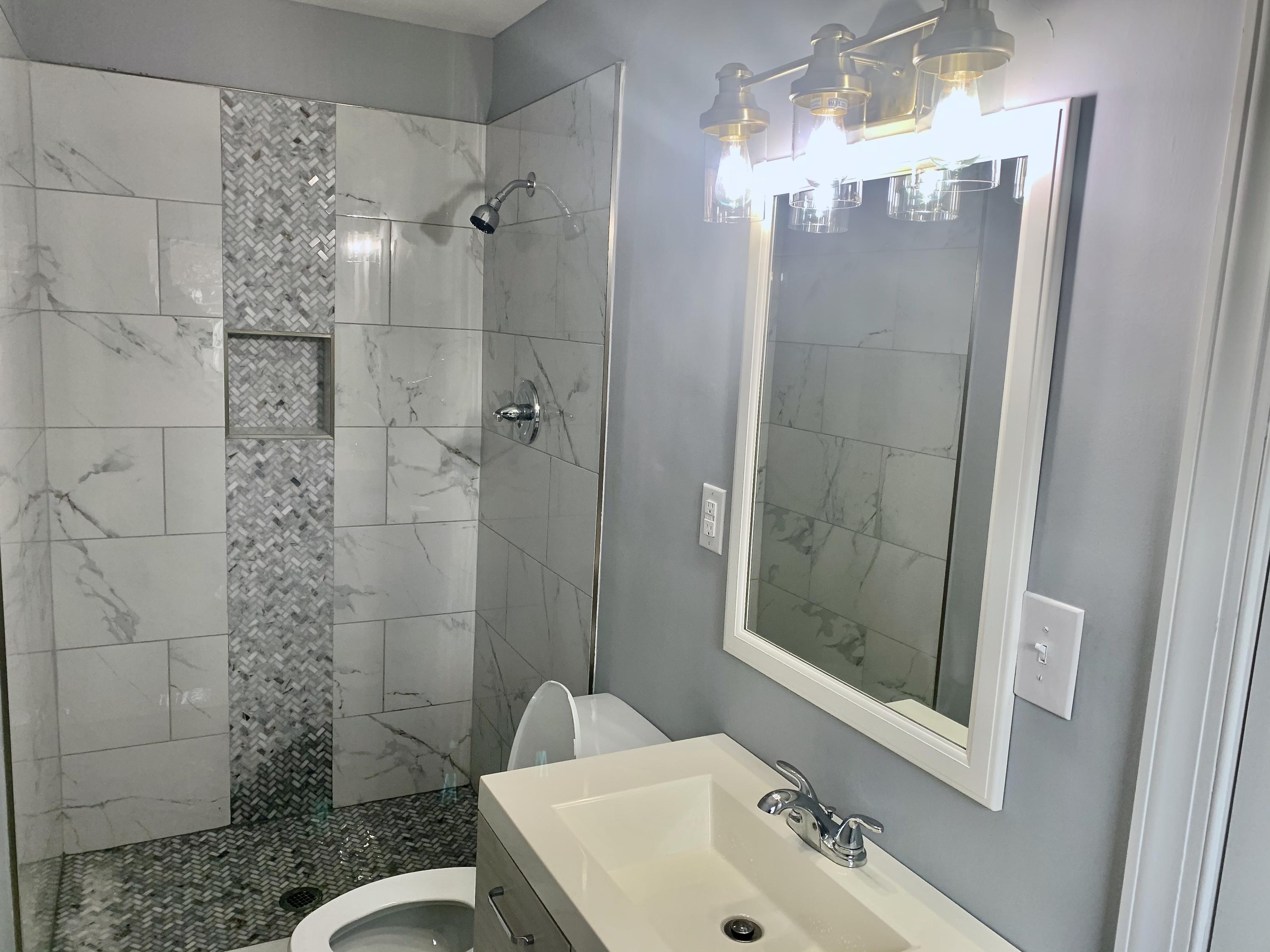4021 Denham Road Chattanooga, TN 37406 - Photo 6 of 31 Master On Suite