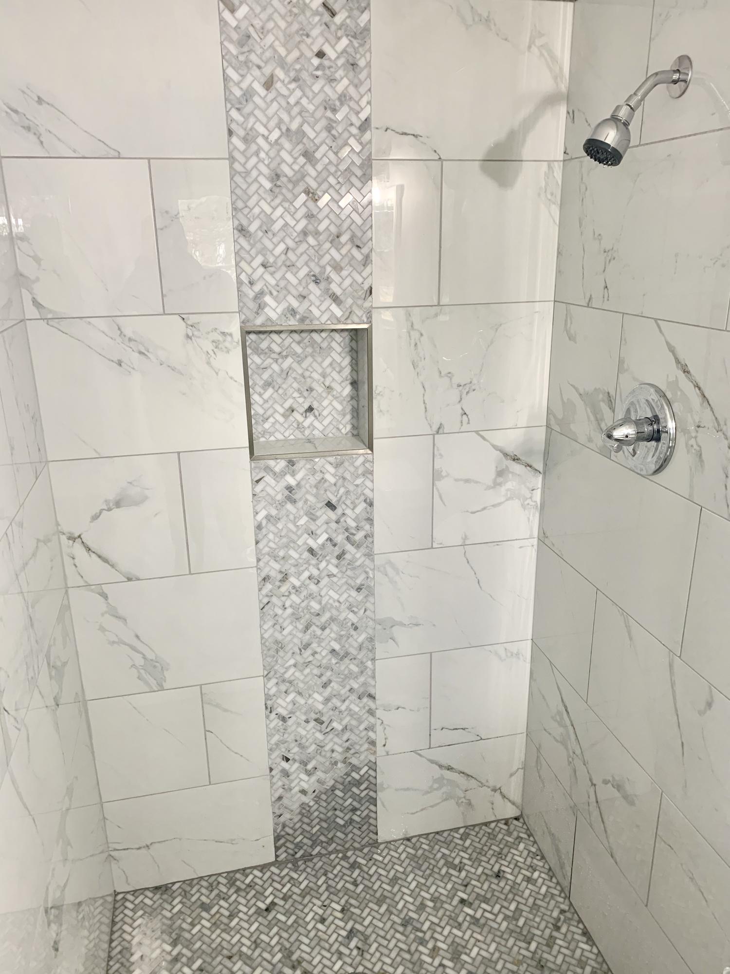 4021 Denham Road Chattanooga, TN 37406 - Photo 7 of 31 Master On Suite Shower