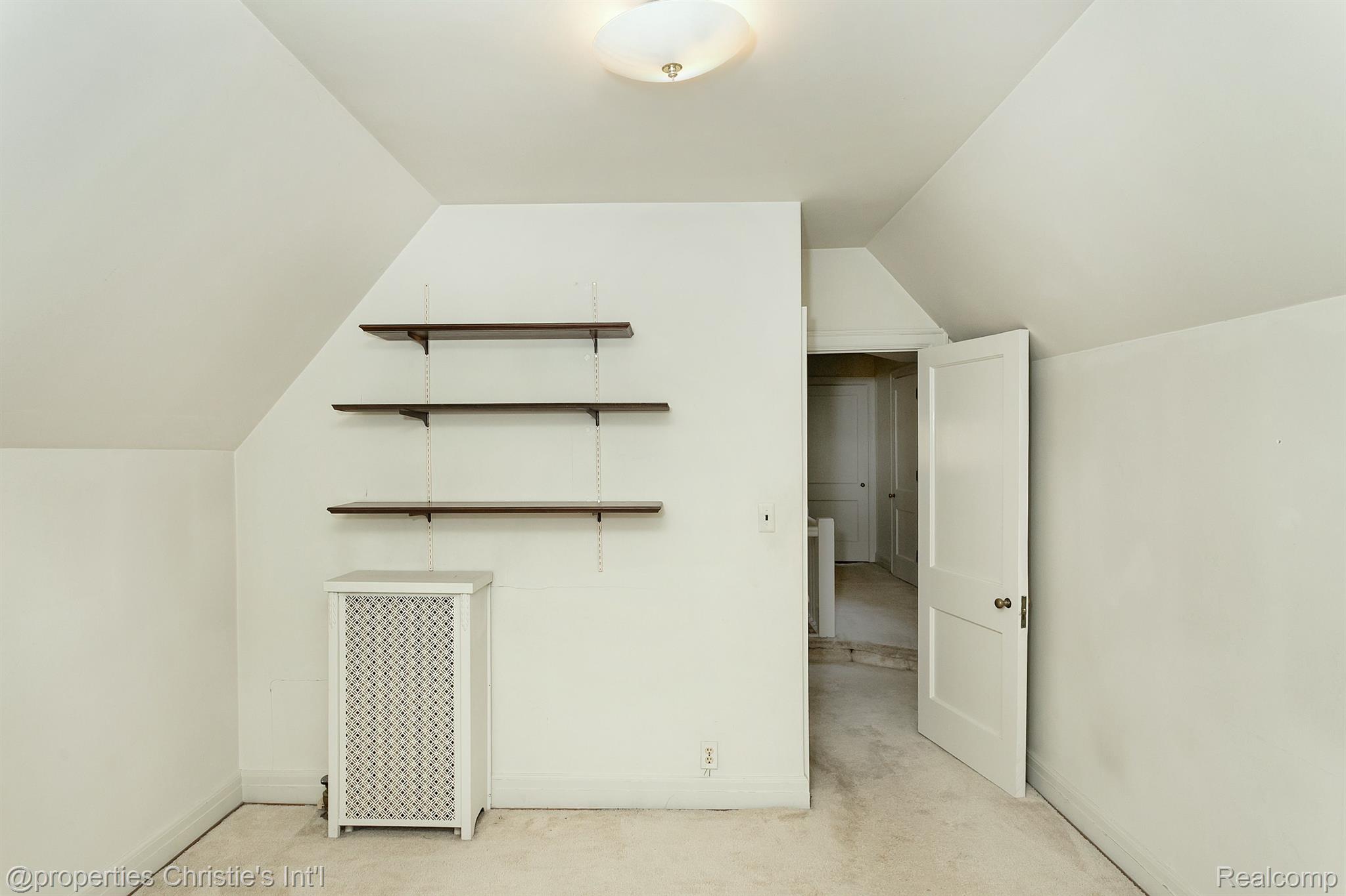 70 Devon Road Bloomfield Hills, MI 48302 - Photo 31 of 42 Gallery Image 31