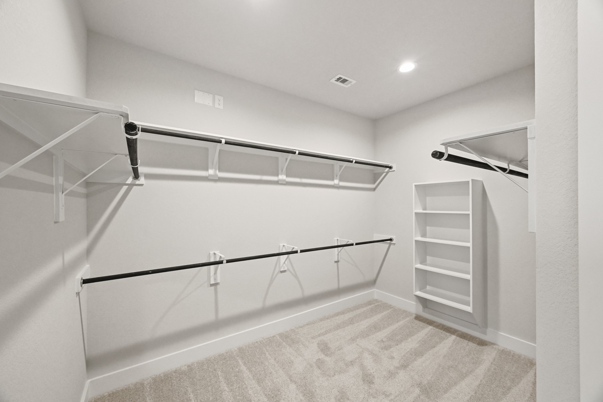 3308 Pin Cherry Lane Conroe, TX 77301 - Photo 19 of 45 a view of walk in closet