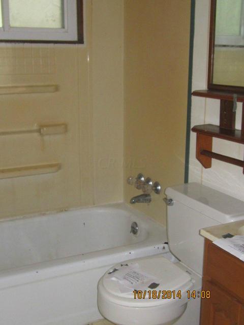 1551 Greenville Road Columbus, OH 43223 - Photo 2 of 6