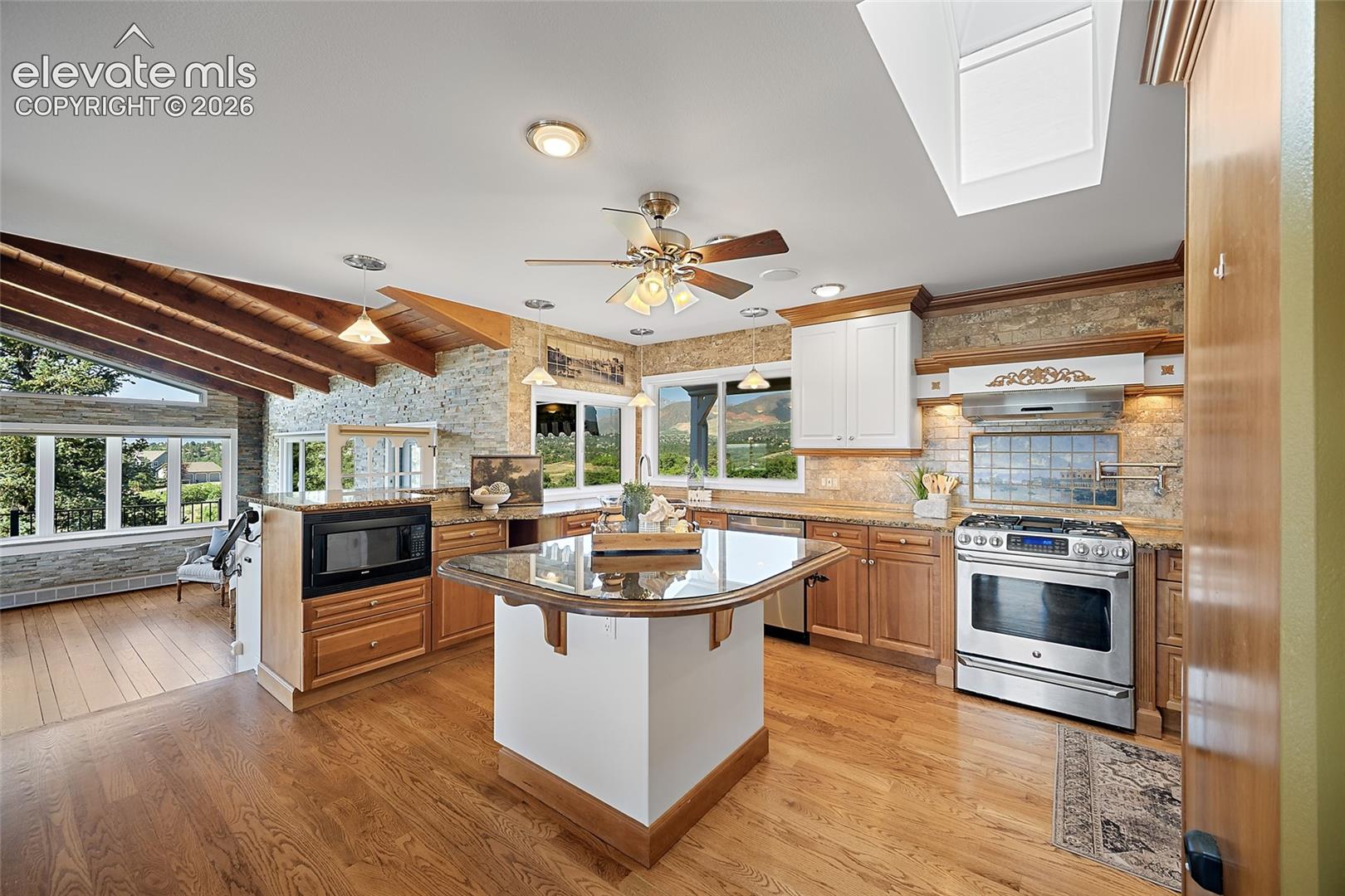 8475 Red Spring Valley Road Colorado Springs, CO 80919 - Photo 8 of 50 Gallery Image 8