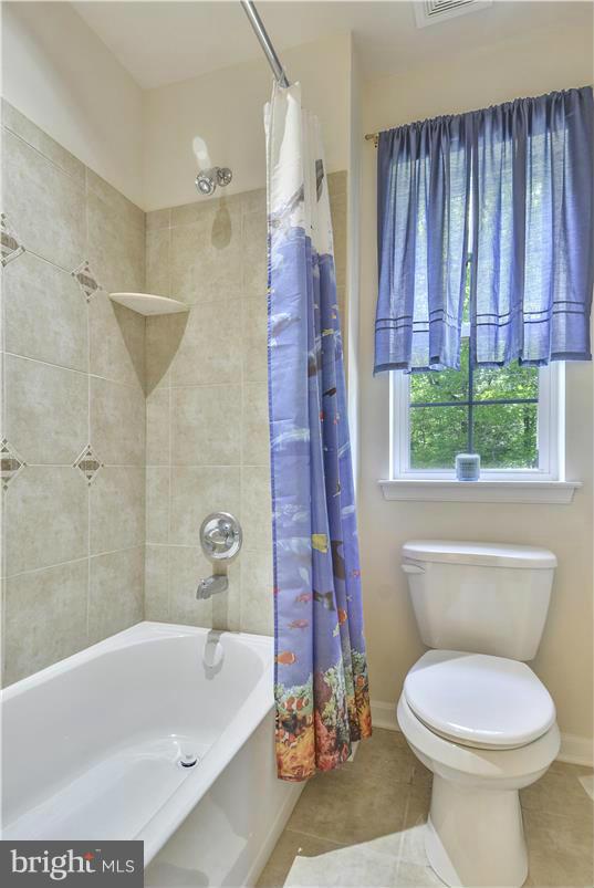 637 Old Waugh Chapel Road Odenton, MD 21113 - Photo 21 of 30 Bath