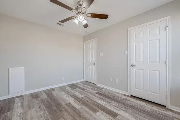 $2,100 | 8714 Garrett Street, Needville, TX 77461