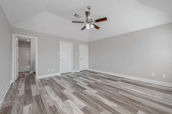 $2,100 | 8714 Garrett Street, Needville, TX 77461