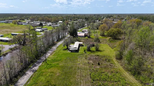 $91,800 | 670 Bayou Drive, Pierre Part, LA 70339