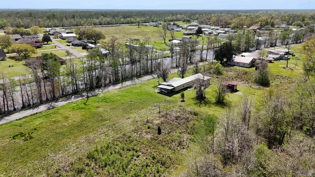 $91,800 | 670 Bayou Drive, Pierre Part, LA 70339