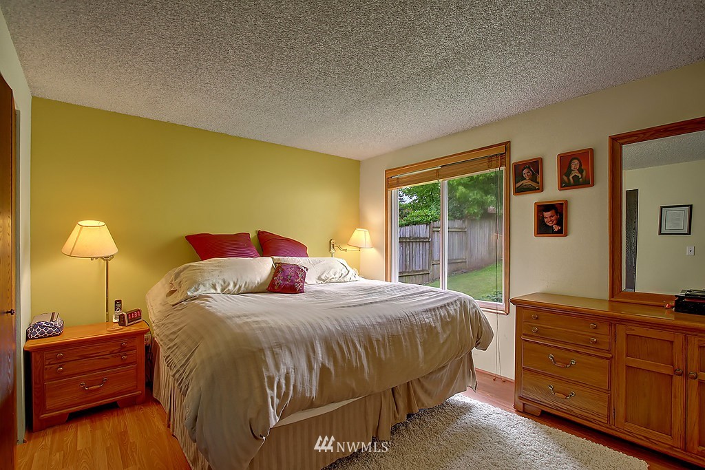 15219 110th Place Northeast Bothell, WA 98011 - Photo 10 of 18 Gallery Image 10