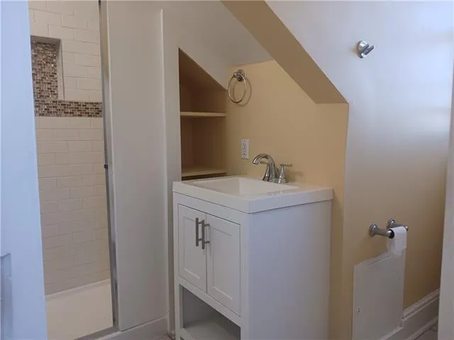 $1,200 | 1219 Governor Nicholls Street, New Orleans, LA 70116