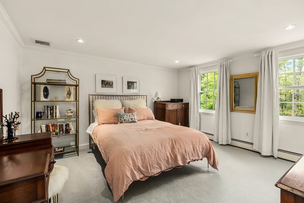 15 Tamarack Road Weston, MA 02493 - Photo 23 of 34 Gallery Image 23