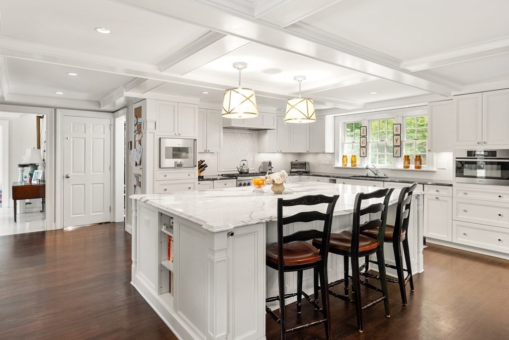 15 Tamarack Road Weston, MA 02493 - Photo 4 of 34 Gallery Image 4