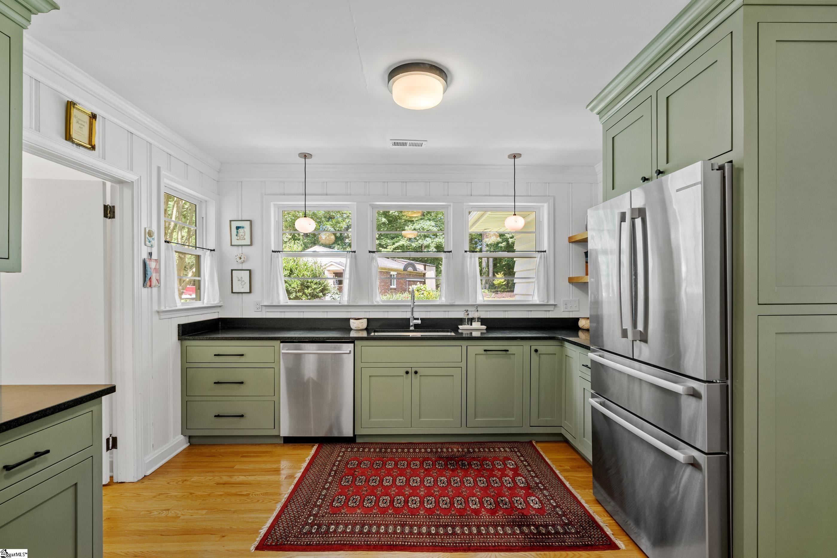 5 Alpine Way Greenville, SC 29609 - Photo 11 of 36 Gallery Image 11