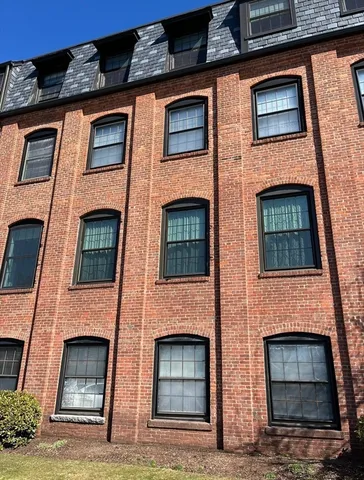 $2,000 | 21 Linden Street, Unit 203, Quincy, MA 02170