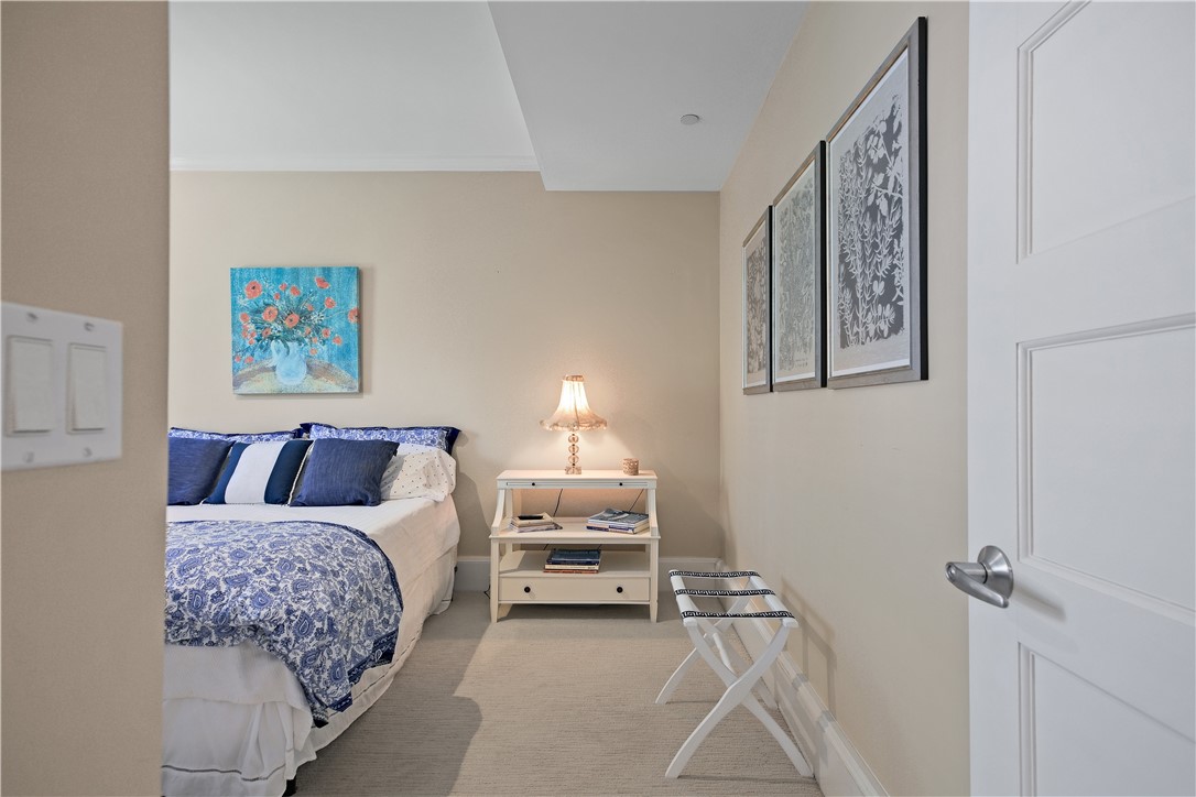 423 Hope Street, Unit D Bristol, RI 02809 - Photo 25 of 49