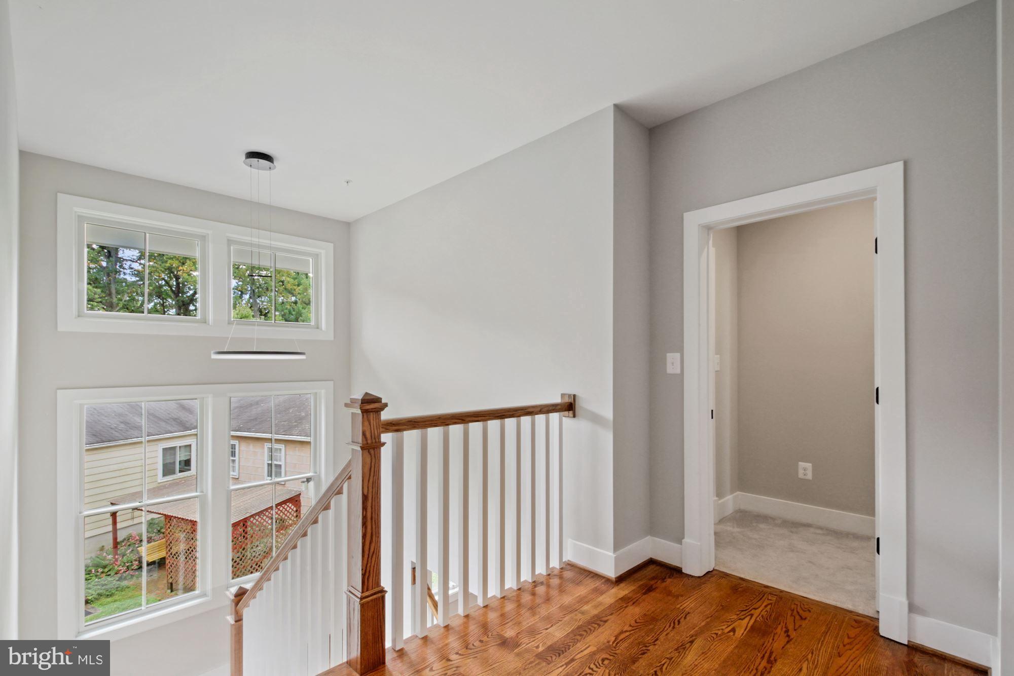 9905 Capitol View Avenue Silver Spring, MD 20910 - Photo 14 of 39 Gallery Image 14