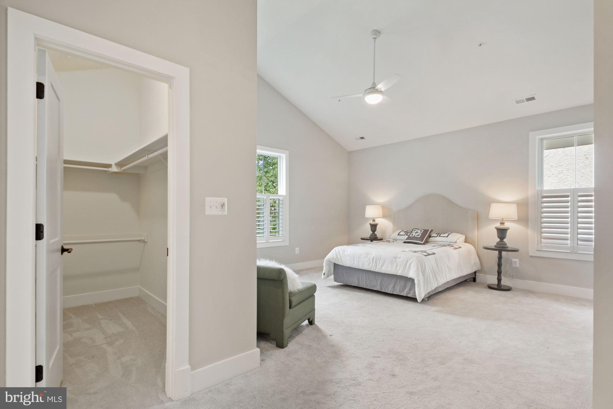 9905 Capitol View Avenue Silver Spring, MD 20910 - Photo 23 of 39 Gallery Image 23