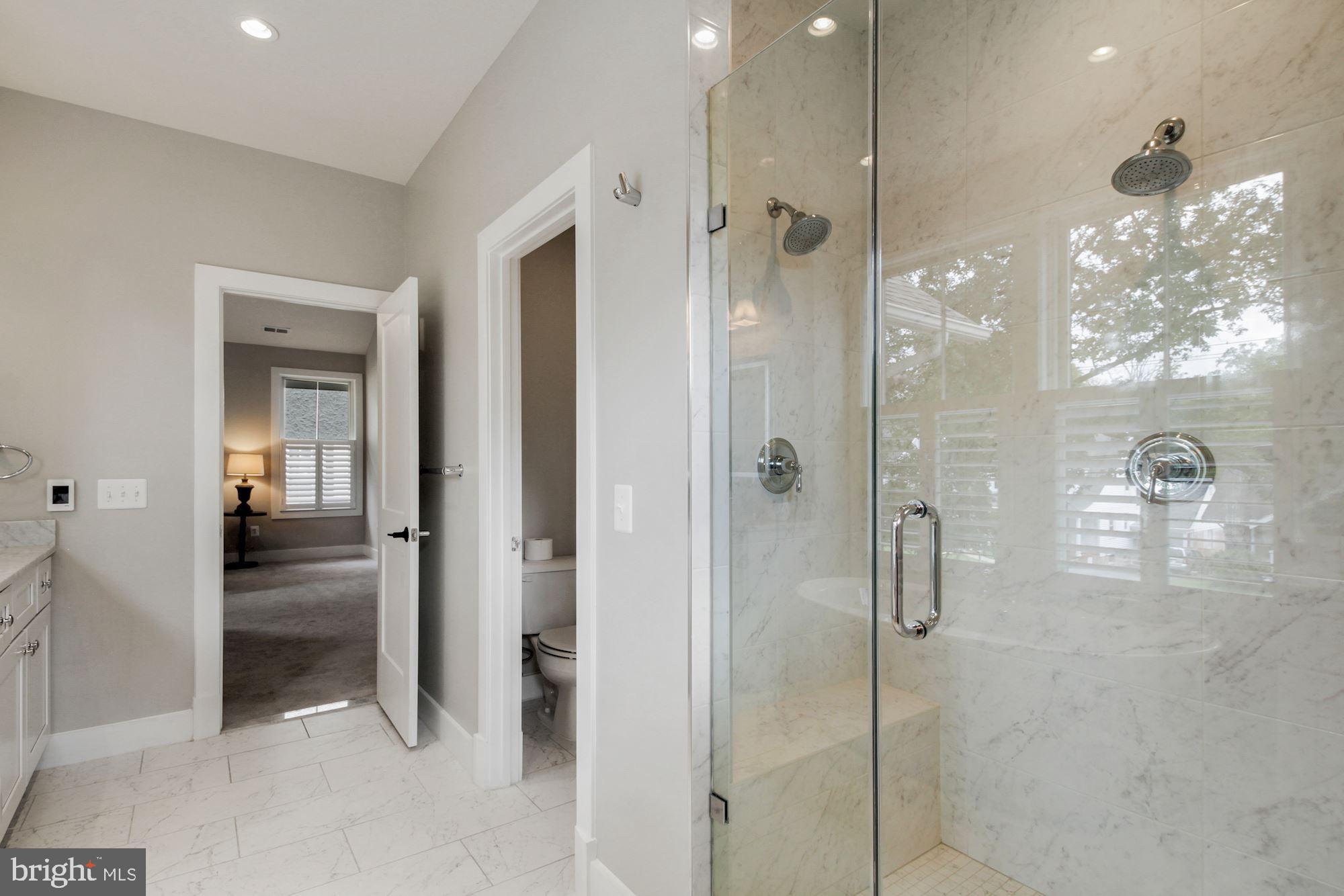 9905 Capitol View Avenue Silver Spring, MD 20910 - Photo 28 of 39 Gallery Image 28