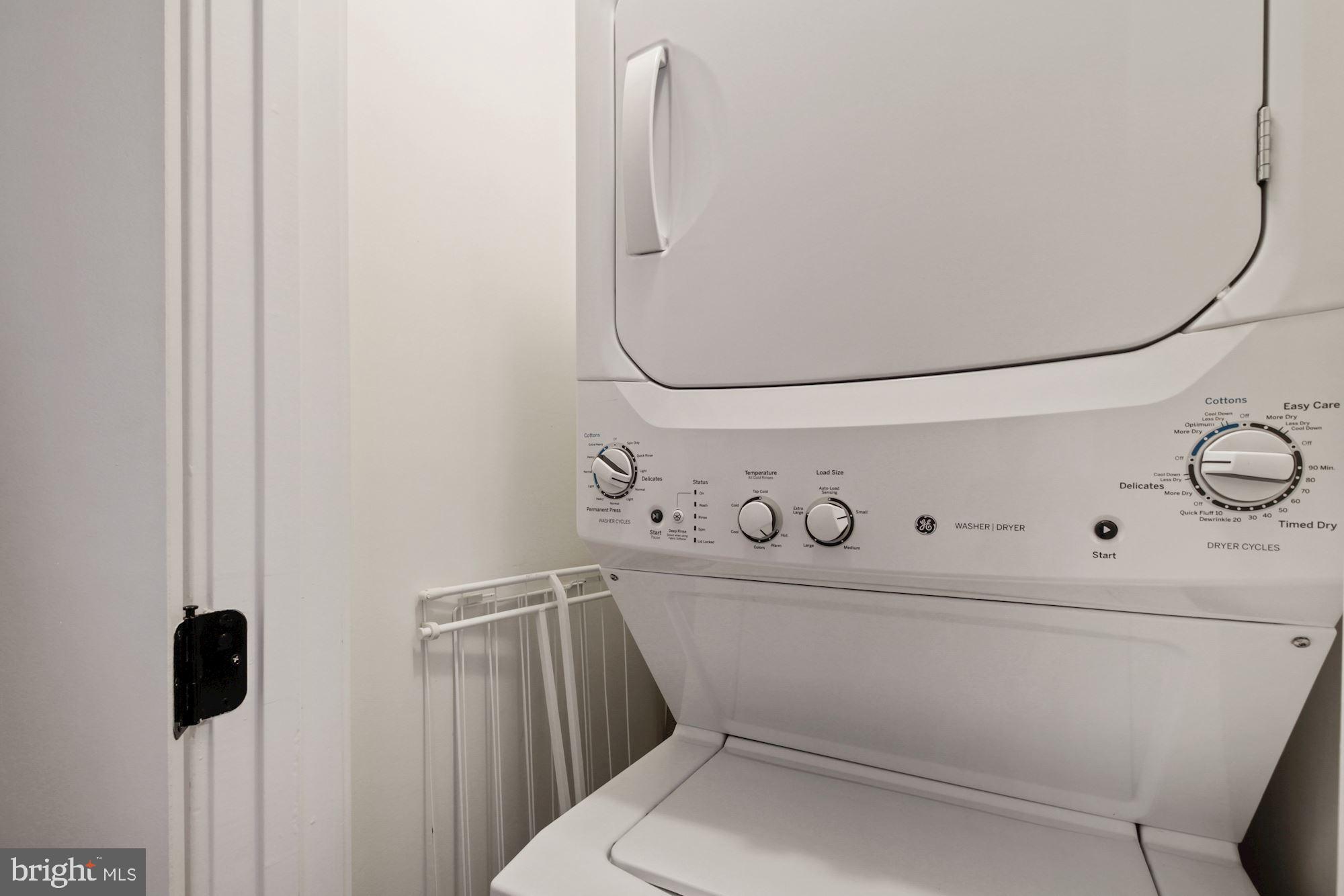 9905 Capitol View Avenue Silver Spring, MD 20910 - Photo 37 of 39 Apt Laundry