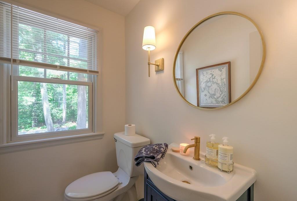 10 Reservoir Road Wayland, MA 01778 - Photo 13 of 24 Gallery Image 13