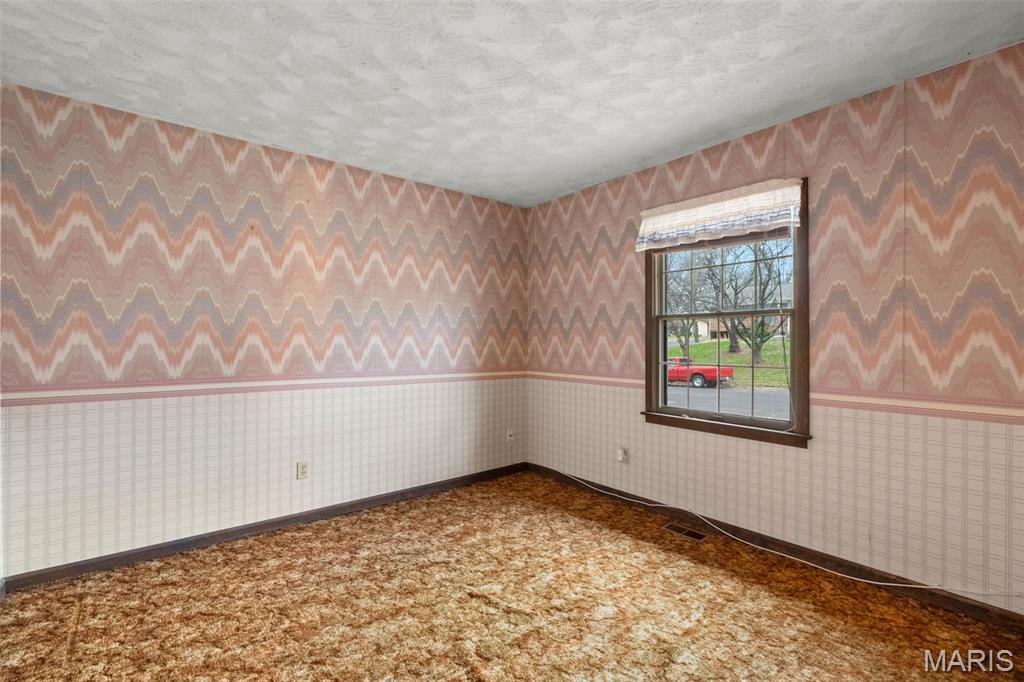 709 Ron Avenue Washington, MO 63090 - Photo 16 of 41