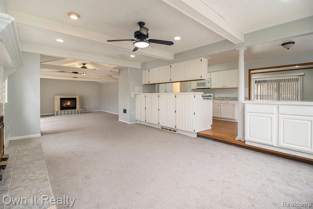528 Buckingham Road Canton, MI 48188 - Photo 9 of 28