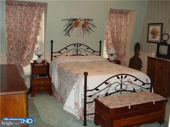 11813 Academy Road, Unit A Philadelphia, PA 19154 - Photo 11 of 12 Bedroom - Main