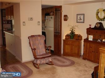 11813 Academy Road, Unit A Philadelphia, PA 19154 - Photo 4 of 12 Dining Room