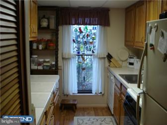 11813 Academy Road, Unit A Philadelphia, PA 19154 - Photo 6 of 12 Kitchen