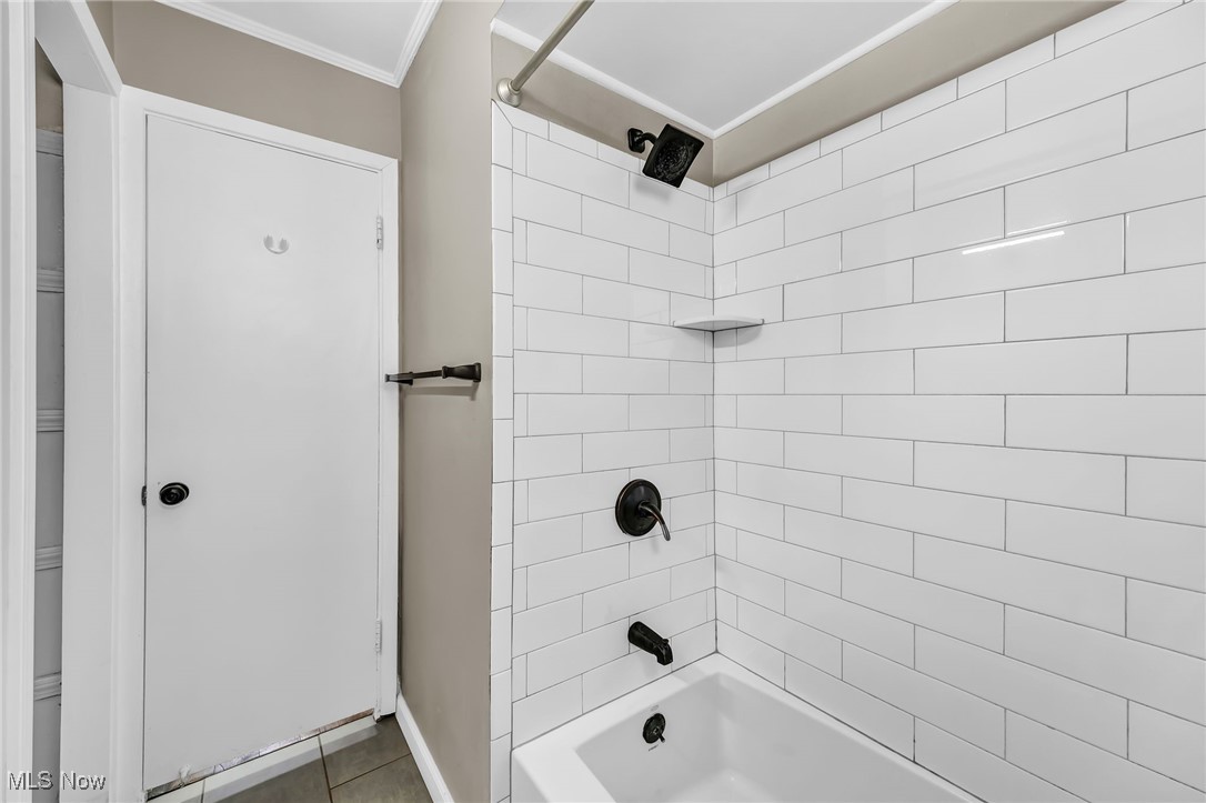14801 Triskett Road Cleveland, OH 44111 - Photo 20 of 35 Gallery Image 20
